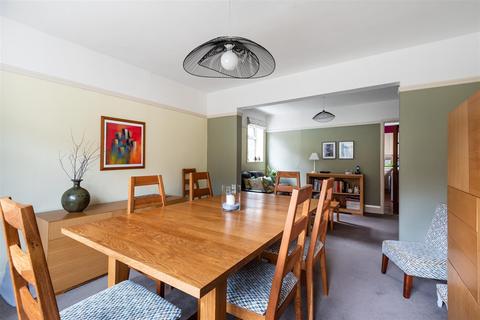 19 Marley Combe Road, Haslemere, GU27 3SN
