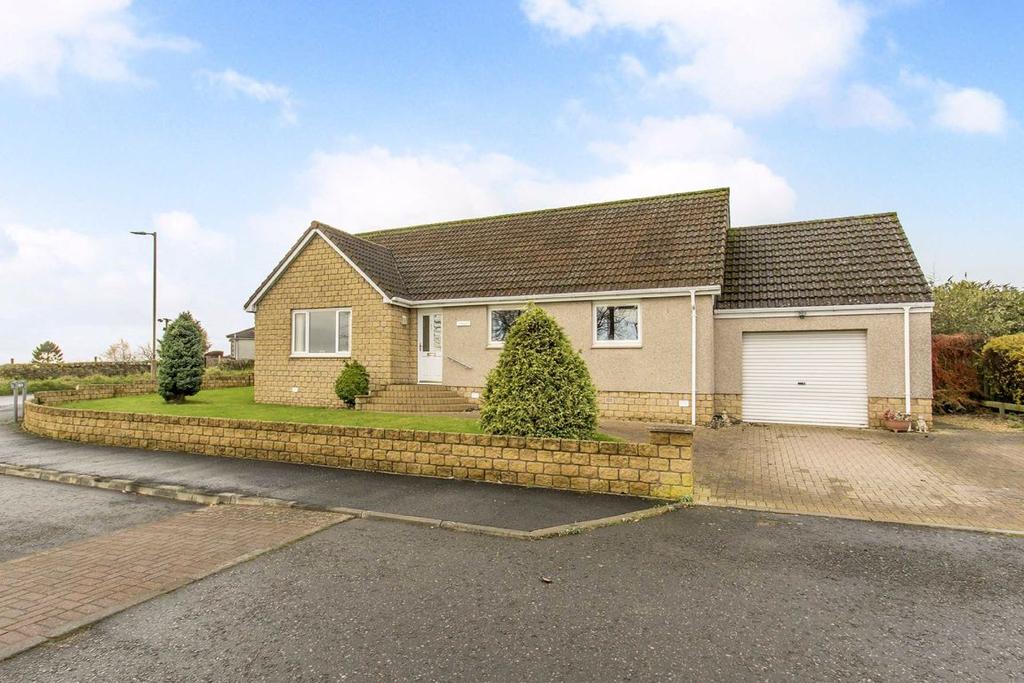 2 Glenisla View, Alyth 3 bed detached bungalow £249,950