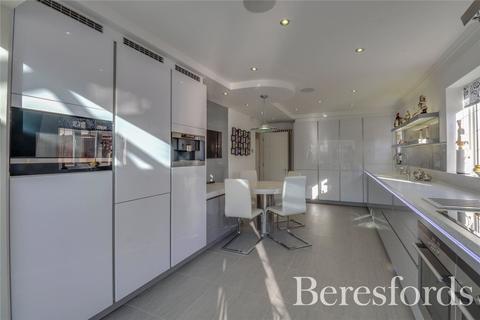 467 Rayleigh Road, Hutton, Brentwood, CM13 1ST
