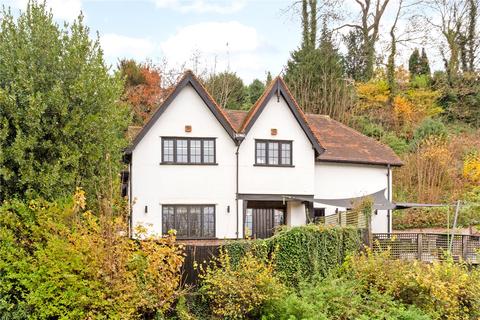 4 bedroom detached house for sale - Great Quarry, Guildford, Surrey, GU1