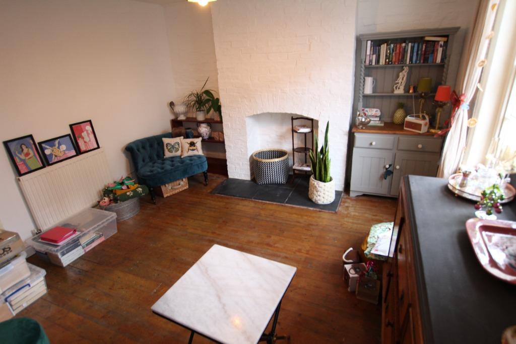 Prestbury Road, Cheltenham, GL52 1 bed flat £650 pcm (£150 pw)