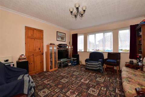 2 bedroom ground floor maisonette for sale - The Crescent, Leatherhead, Surrey