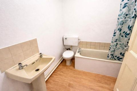 1 bedroom flat to rent, Northdown Road - Margate