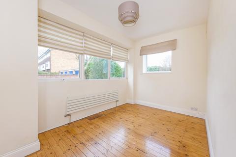 61 Perryfield Way, Richmond, TW10 7SL