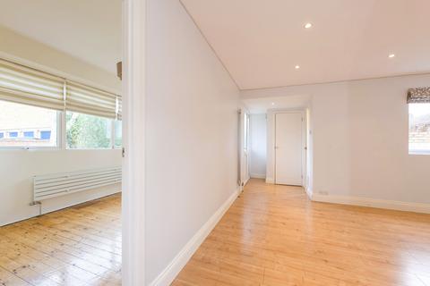 61 Perryfield Way, Richmond, TW10 7SL