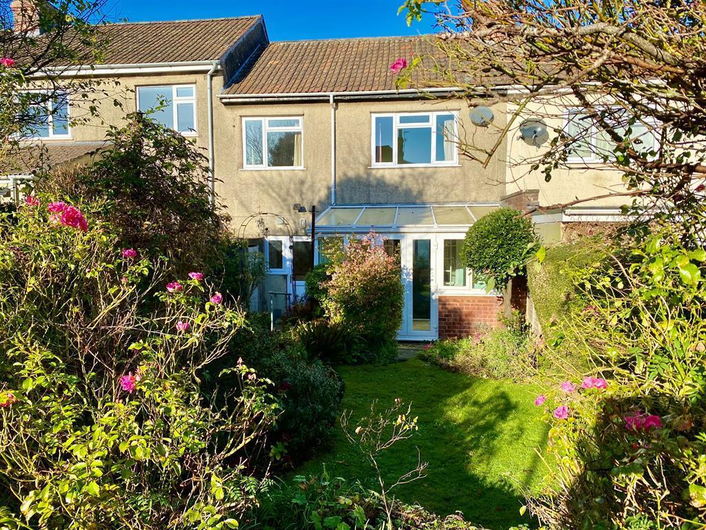 Olive Grove, Dursley, GL11 4EU 3 bed terraced house £240,000