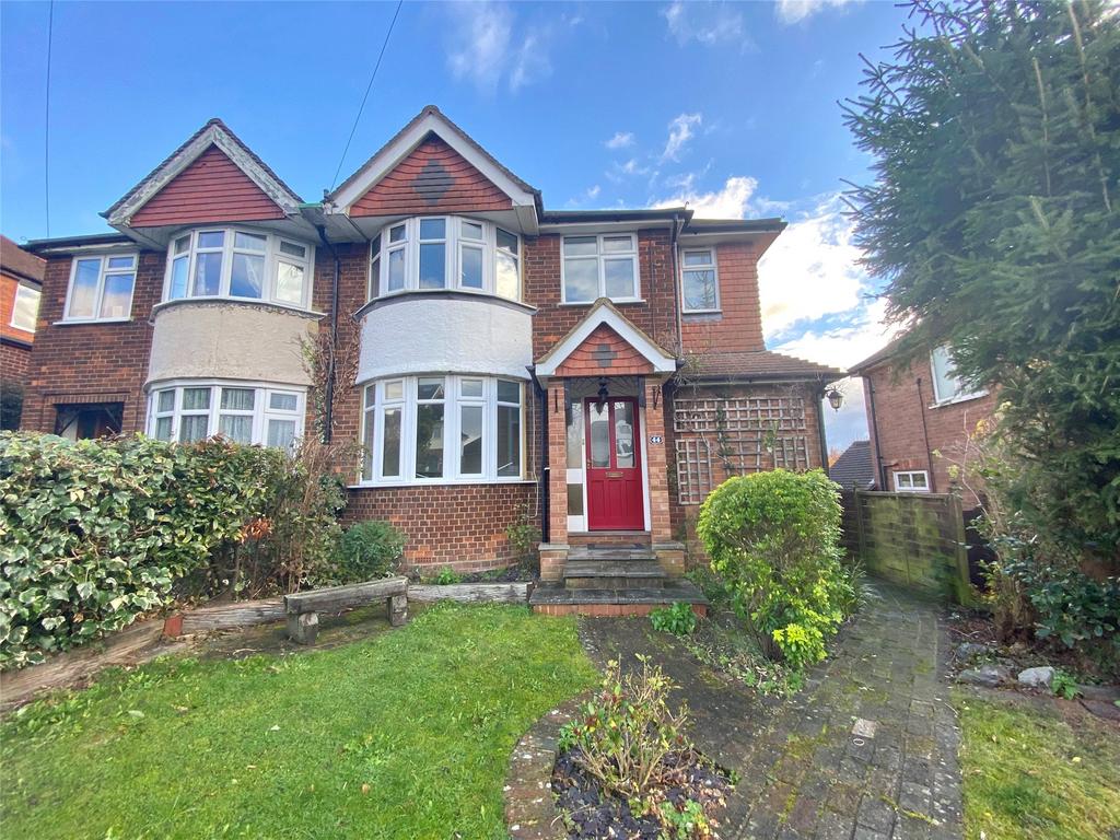 Chalkpit Lane, Dorking, RH4 3 bed semidetached house £1,800 pcm (£415 pw)