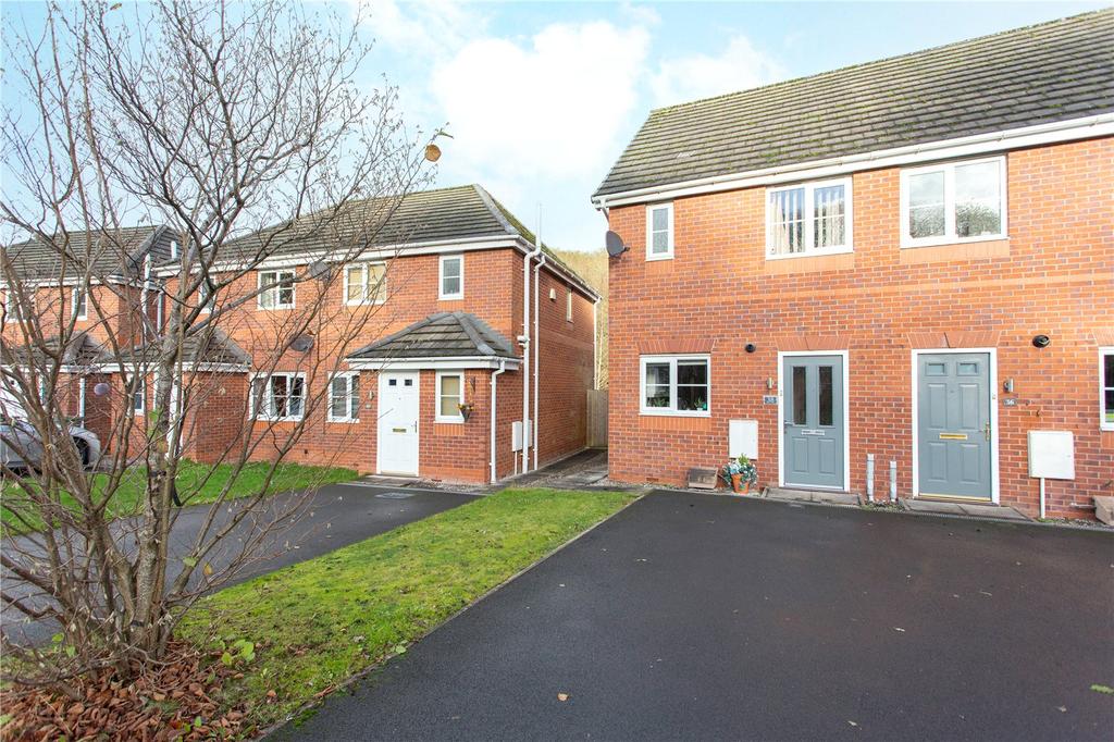 Valley View, Bury, BL8 2 bed semidetached house £190,000