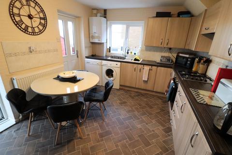 14 Full View, Blackburn, BB2 4QB