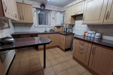 1 bedroom apartment to rent, Church Street, Bradford, BD8