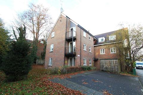 7 Blossom Road, Caversham, Reading, RG4 7AZ