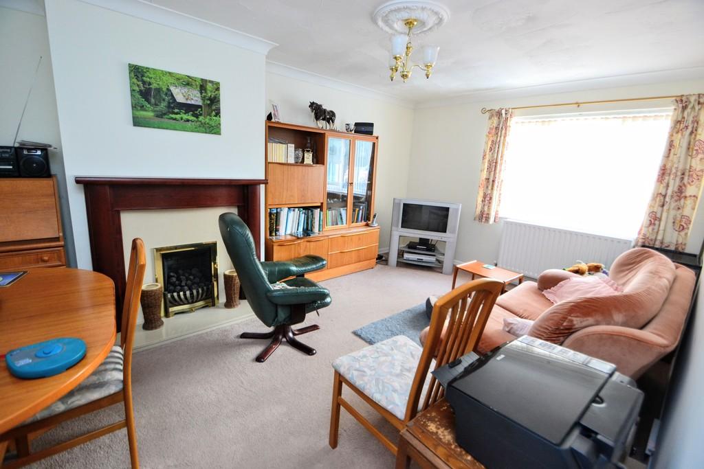 Clements Lane, Haverhill, Suffolk 2 bed semidetached bungalow £275,000