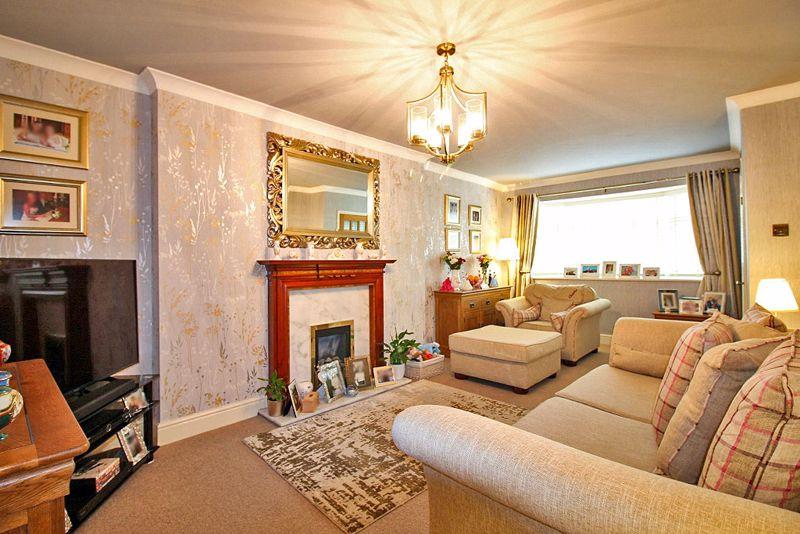 Wood End Road, Wednesfield 3 bed terraced house £175,000