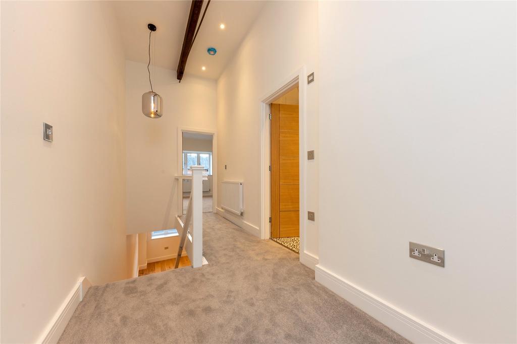 The Old Theatre, Scotland Hill, Sandhurst, Berkshire, GU47 2 bed house £380,000