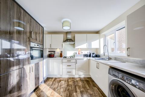29 Stokesay Close, Chelmsley Wood, Birmingham, B37 7QW