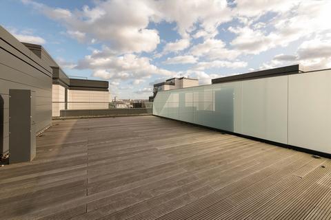 2 bedroom flat for sale, Chelsea Waterfront, London, SW10