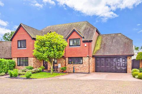 5 bedroom detached house for sale, Worcester Grove, Broadstairs, Kent