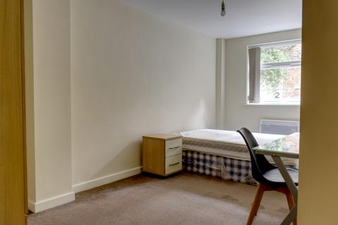 2 bedroom apartment to rent, Calais House, 30 Calais Hill, Leicester, LE1