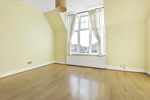 6, Manor Court Manor Drive, Surbiton, KT5 8NE