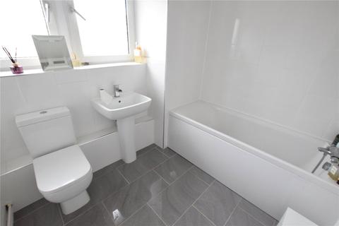 140 Shepherds Close, Romford, RM6 5AJ