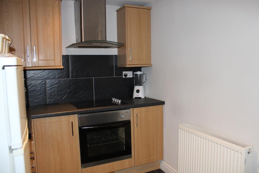 Tasker Terrace, Rainhill 2 bed terraced house £700 pcm (£162 pw)