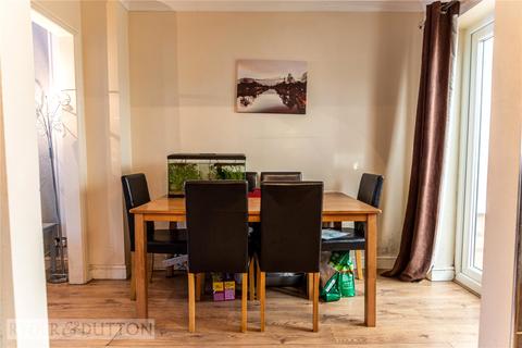 29 Averon Rise, Oldham, OL1 4NX