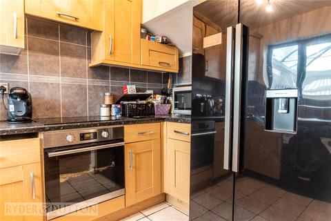 29 Averon Rise, Oldham, OL1 4NX