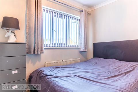 29 Averon Rise, Oldham, OL1 4NX