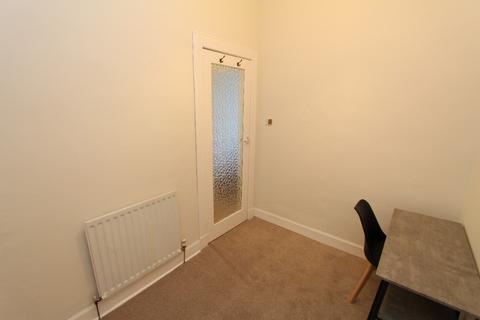 1 bedroom flat to rent, Balfour Street, Leith, Edinburgh, EH6