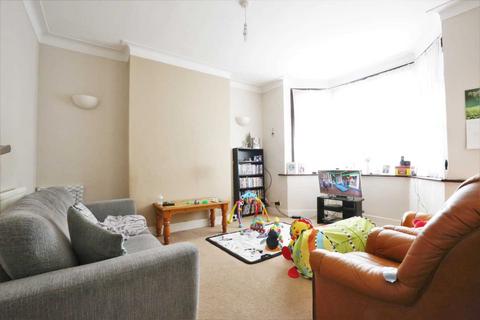 Sheringham Avenue, Manor Park, E12