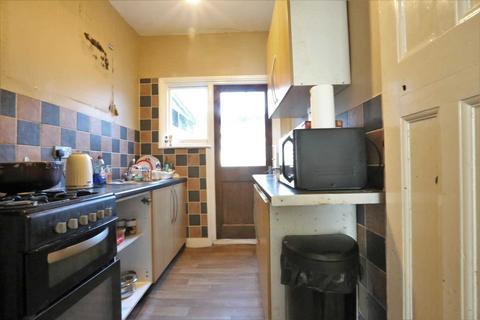3 bedroom terraced house for sale, Sheringham Avenue, Manor Park, E12