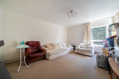 3 bedroom apartment to rent, Maidenhead,  Berkshire,  SL6
