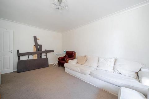 3 bedroom apartment to rent, Maidenhead,  Berkshire,  SL6