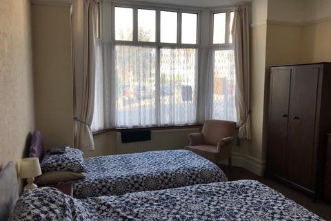 Hotel for sale - Grosvenor Road, Westcliff-on-Sea, SS0