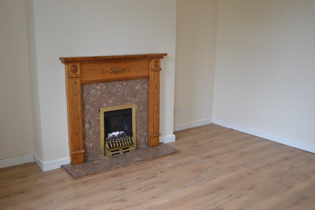 Newton Road, St Helens, WA9 2 bed terraced house £79,950