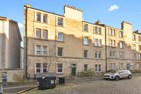 2 bedroom flat to rent, Cathcart Place, Dalry, Edinburgh, EH11