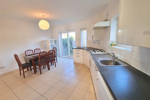 3 bedroom semi-detached house to rent, Orchard Crescent, Edgware, HA8