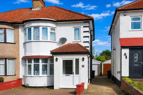 3 bedroom semi-detached house to rent, Orchard Crescent, Edgware, HA8
