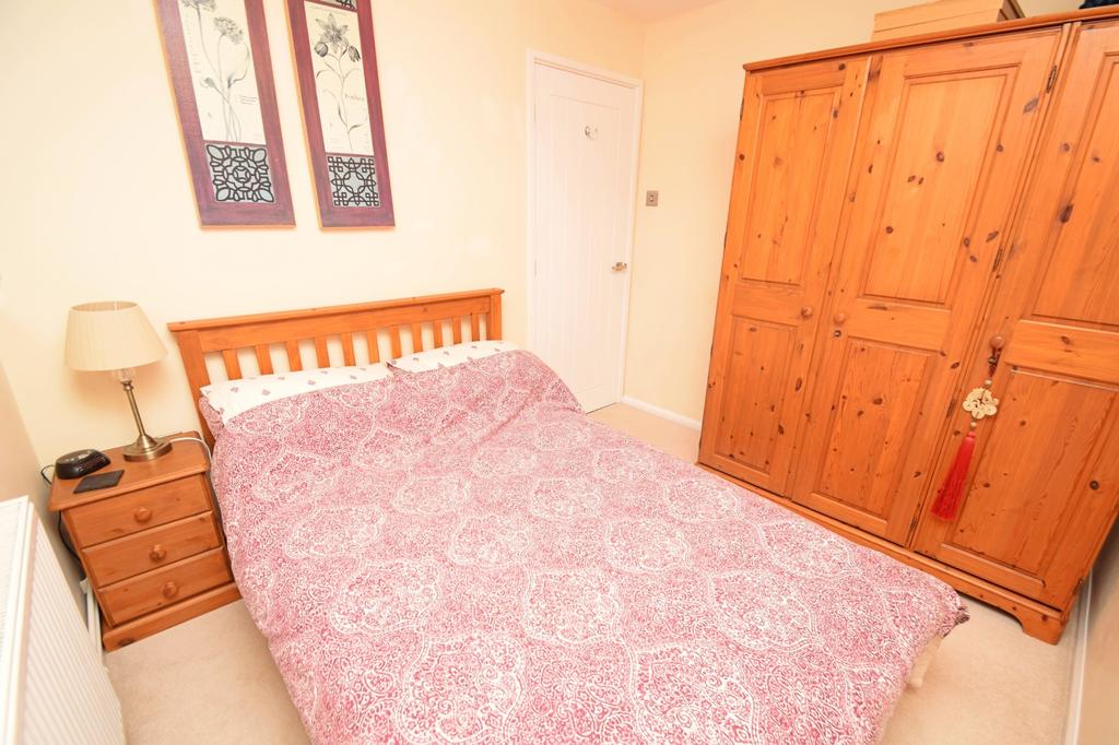 9-bedroom