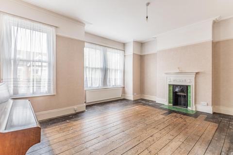 13 Derwentwater Road, Acton, London, W3 6DE