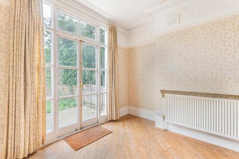 13 Derwentwater Road, Acton, London, W3 6DE