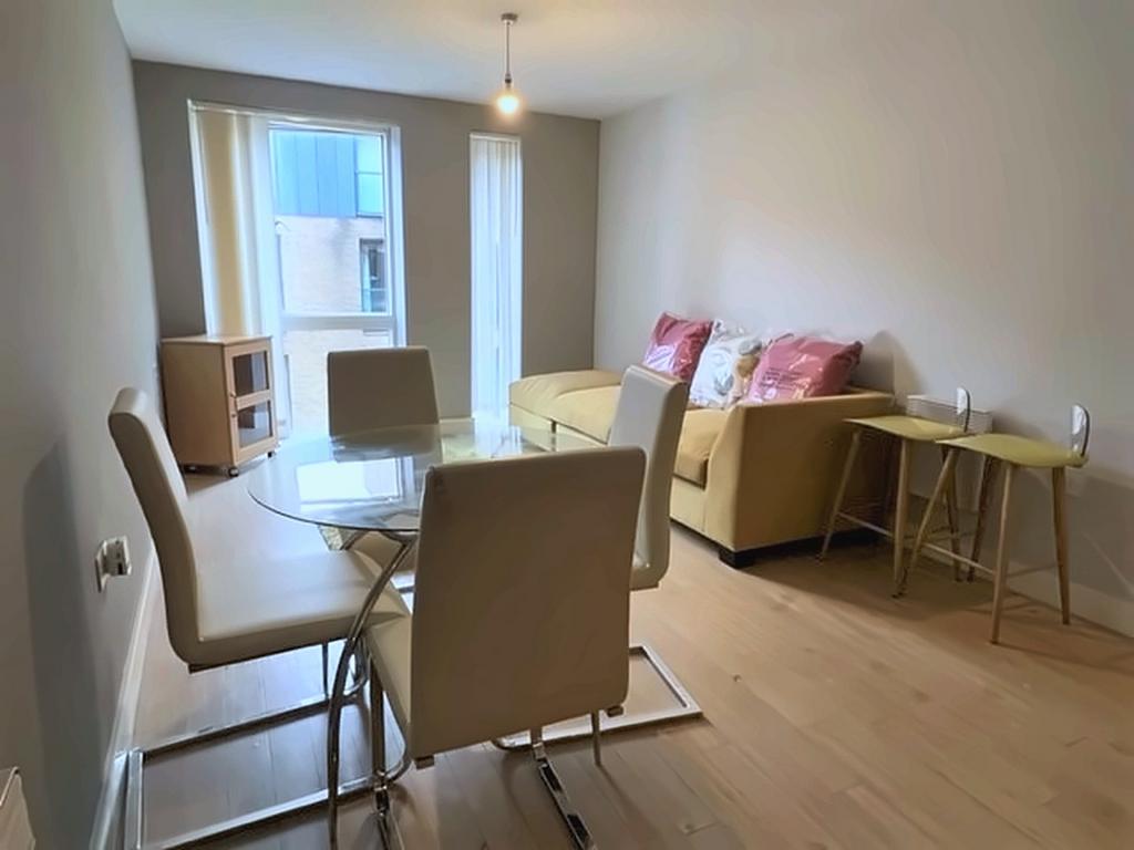 Apartment in Birmingham - More