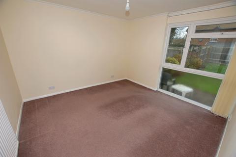 20 Grebe Crescent, Hythe, CT21 6QW