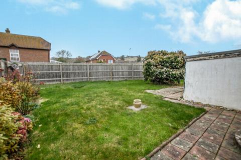 20 Grebe Crescent, Hythe, CT21 6QW