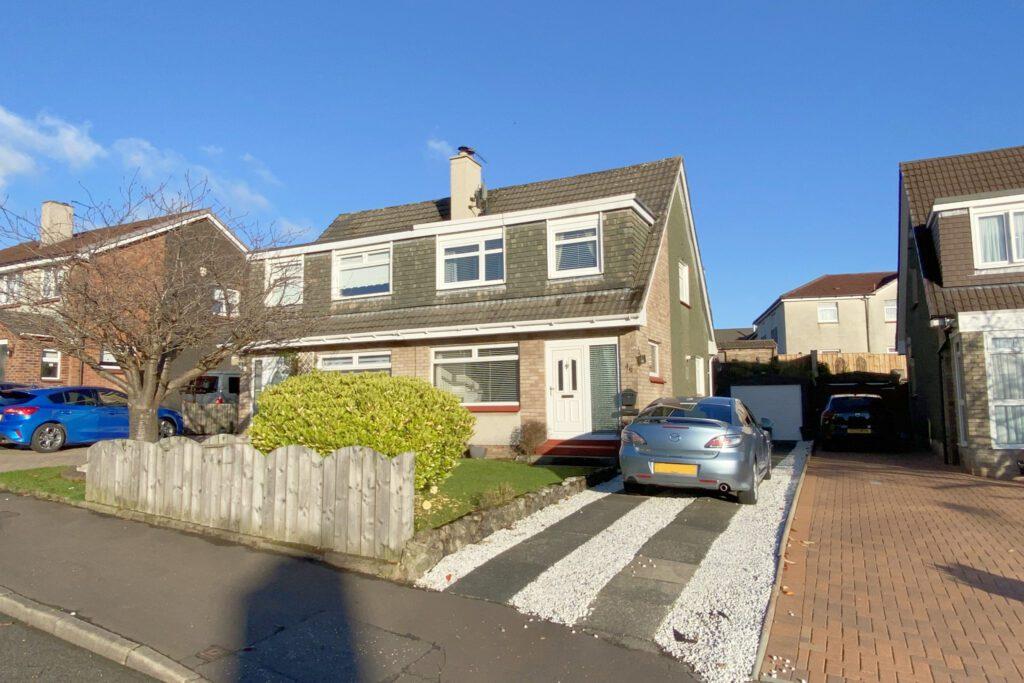 46 Glenhead Crescent, Hardgate G81 6LJ 3 bed semidetached house £169,000