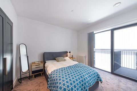 1 bedroom apartment for sale, Modena House, London City Island, London, E14