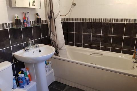 3 Cae Canol, Baglan, Port Talbot, SA12 8LX