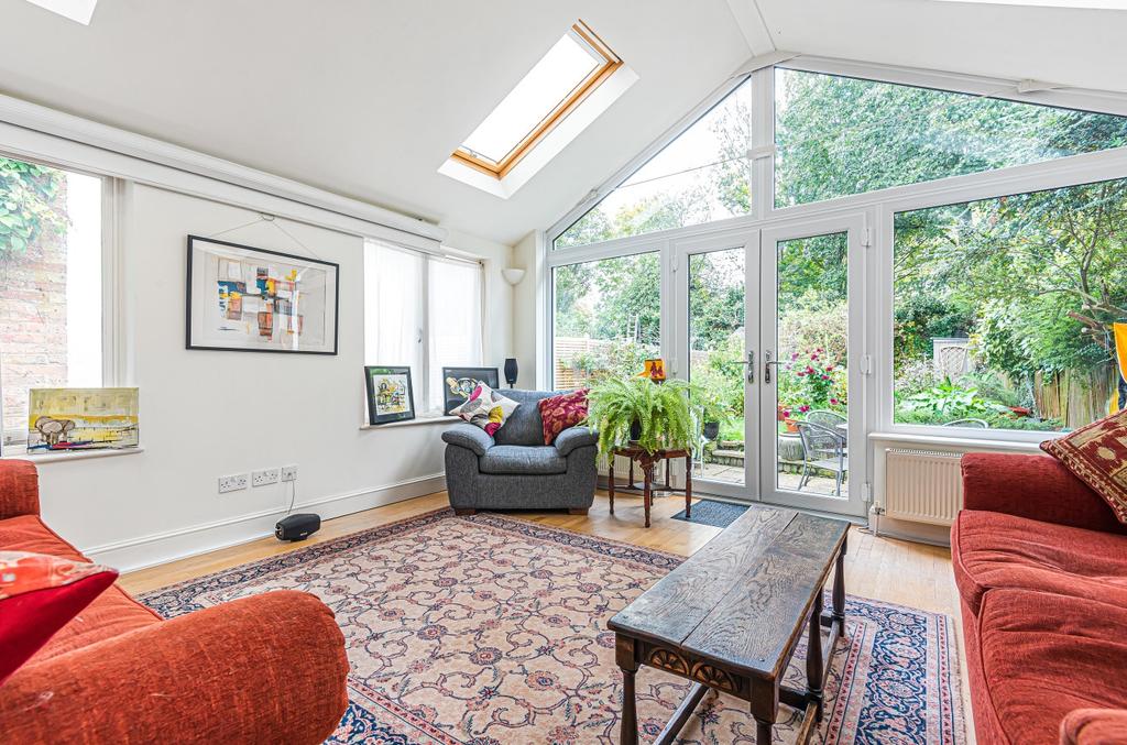 Consort Road Peckham SE15 2 bed link detached house £875,000