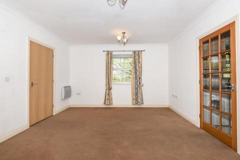 1 bedroom flat for sale - Sunbury-On-Thames,  Middesex,  TW16