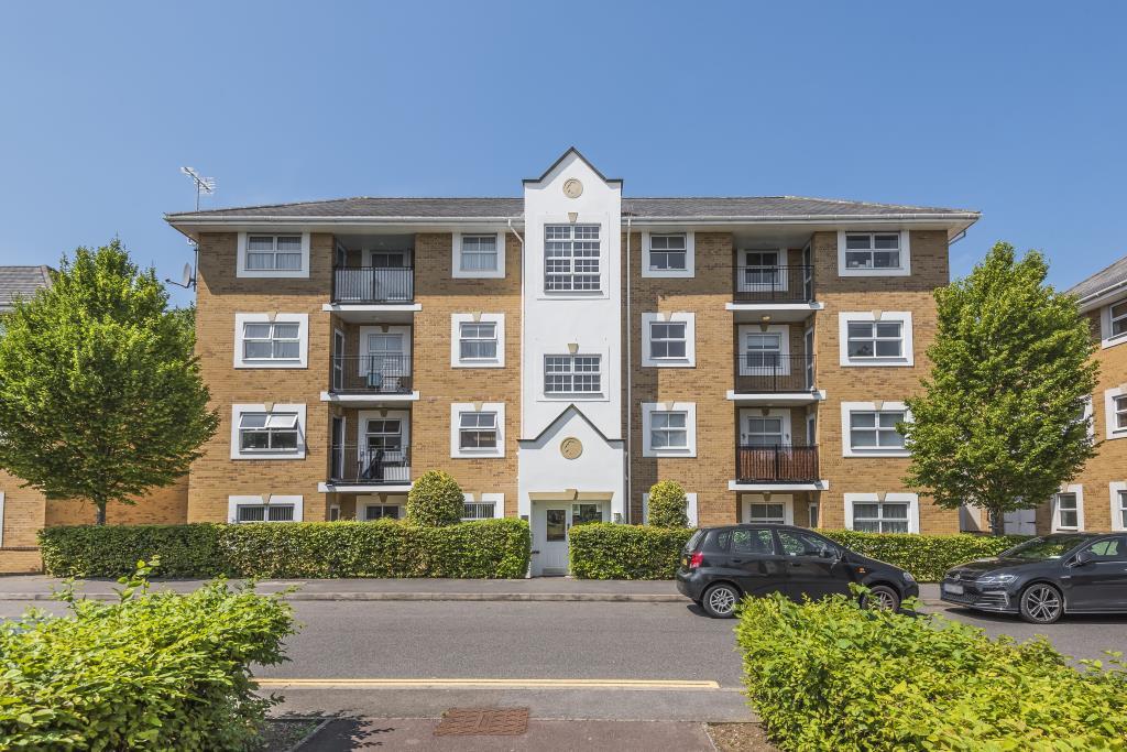 SunburyOnThames, Middesex, TW16 1 bed flat £200,000